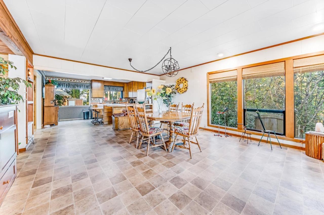 Villa Joe Ney Hideaway à Coos Bay Extérieur photo
